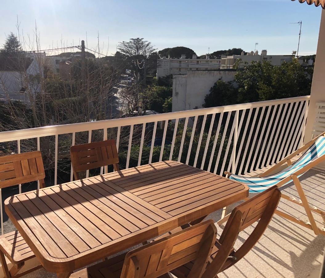 Appartement La Fregate Avec Terrasse A 100M De La Plage Сен-Сір-сюр-Мер Екстер'єр фото
